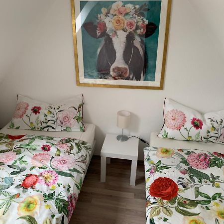 Ferienwohnung Lüttje Hörn Emden Exterior foto