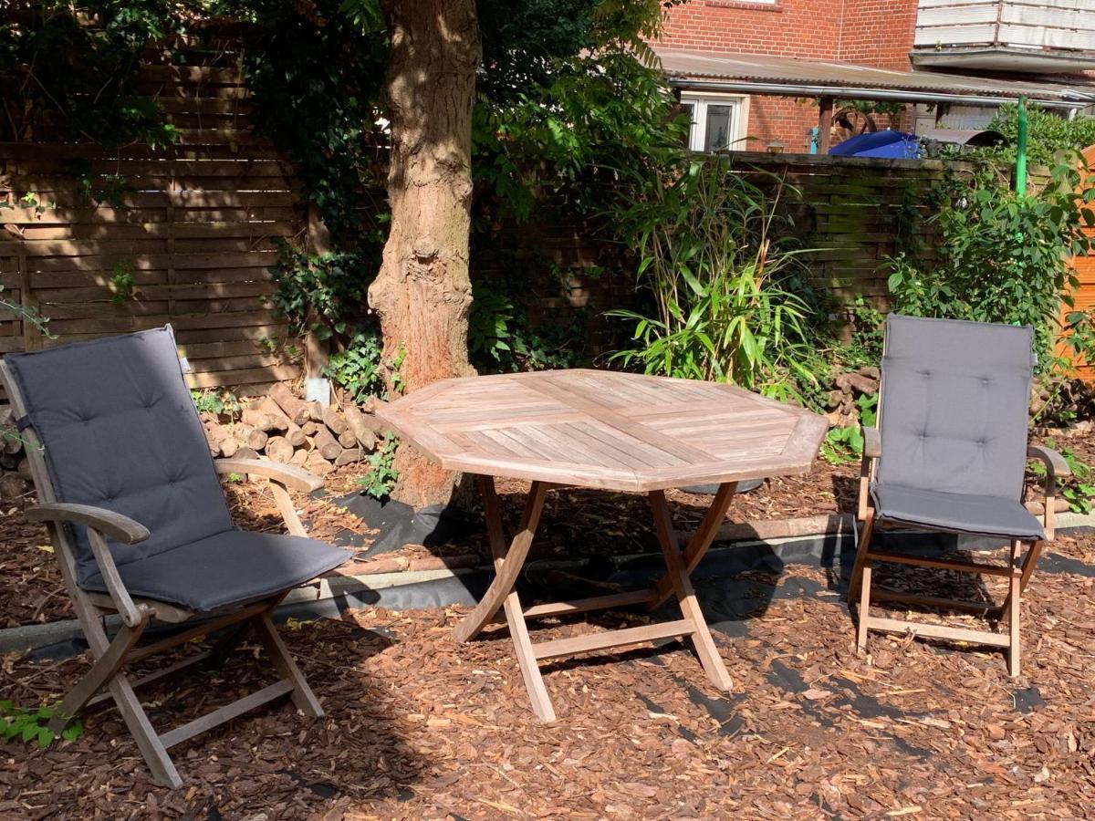 Ferienwohnung Lüttje Hörn Emden Exterior foto